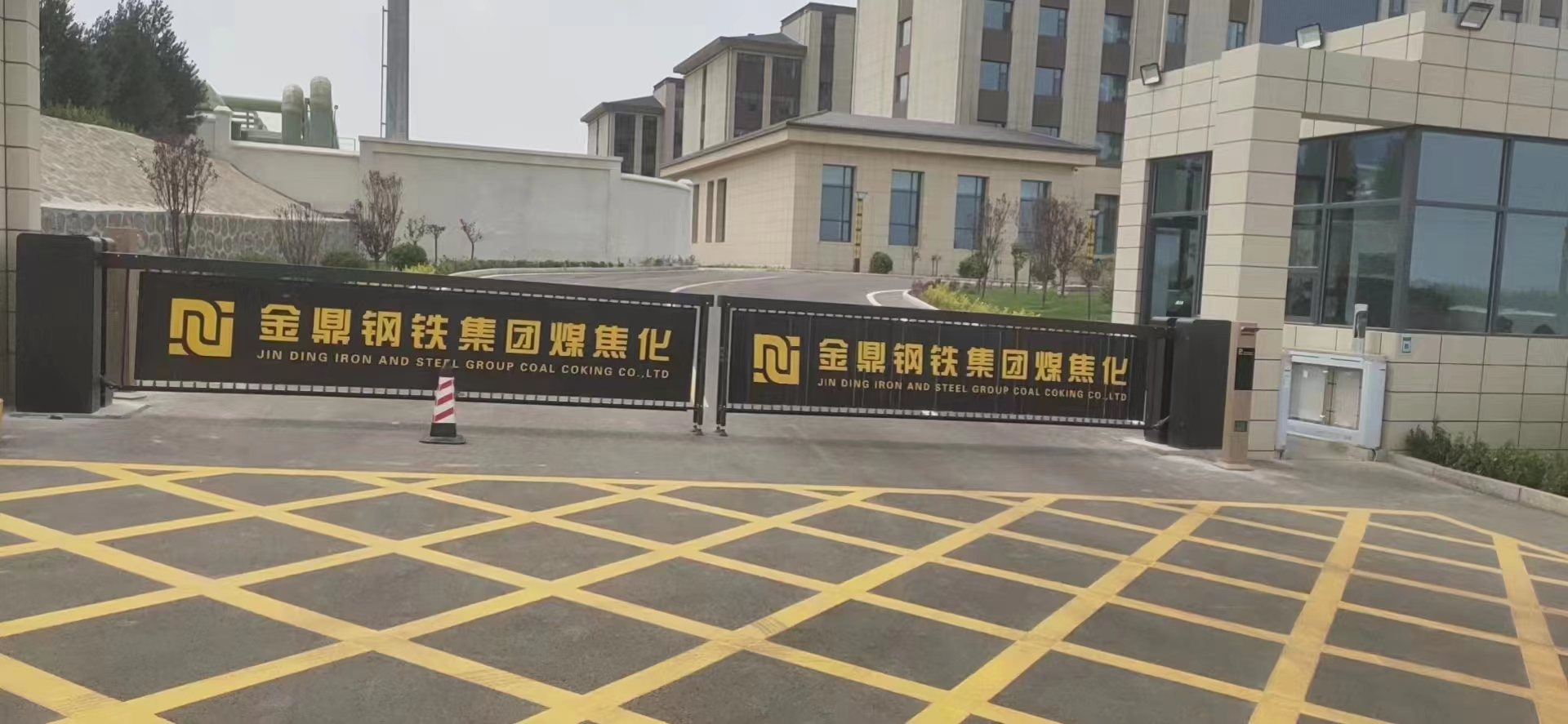 石家莊車輛道閘、石家莊車輛道閘系統(tǒng)、石家莊安防車輛道閘、石家莊車輛安防道閘系統(tǒng)安裝與維修